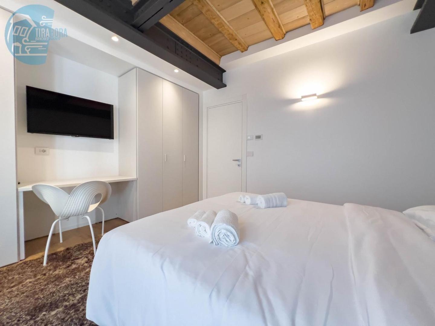 Apartamento San Nicolo 14 Tirabora Short Rent Trieste Exterior foto